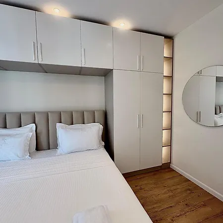 Blue Boutique 1 Apartment Tirana