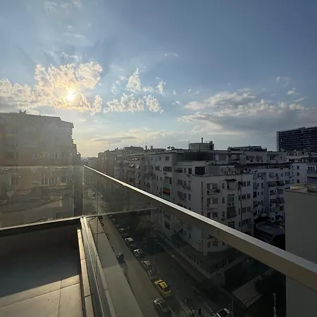 Blue Boutique 1 Тирана